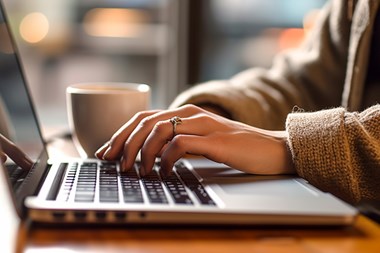 4 essential tips for writing your law firm blog 
